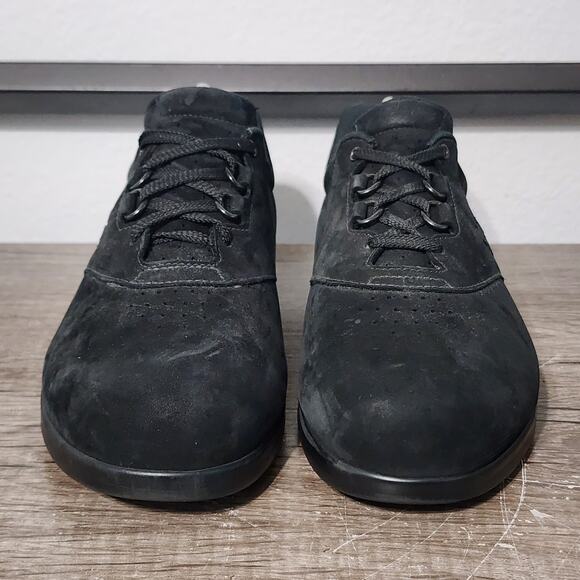 SAS Free Time Nubuck Women's Tripod Comfort Walking Shoe 10.5 Wide Black - Picture 2 of 9